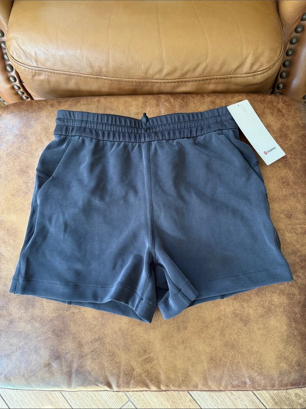 NWT Lululemon Softstreme High-Rise Short 4